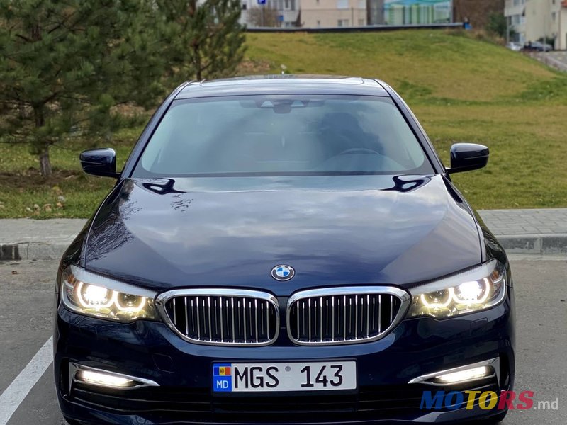 2017' BMW 5 Series photo #2