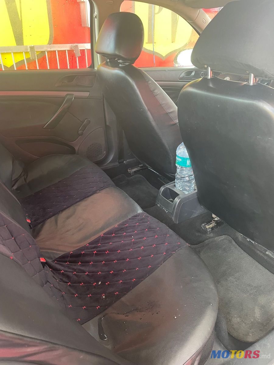 2005' Skoda Octavia photo #6