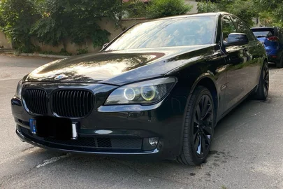 2011' BMW 7 Series