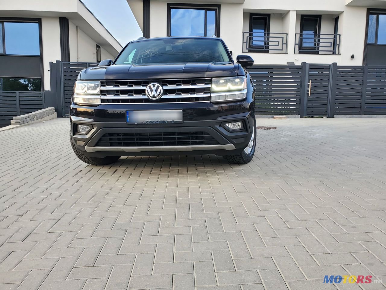 2018' Volkswagen Atlas photo #4