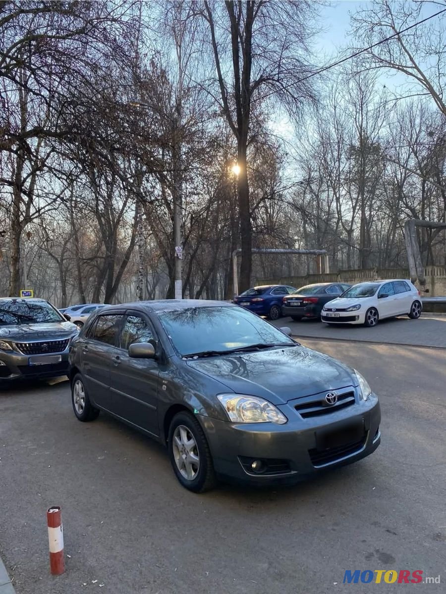 2005' Toyota Corolla photo #3