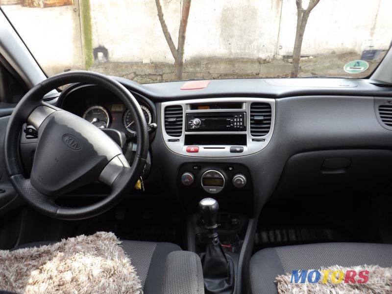 2006' Kia Rio photo #6