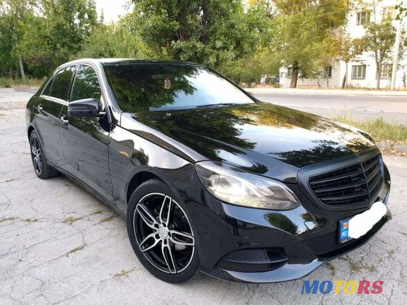 2014' Mercedes-Benz E Класс photo #4