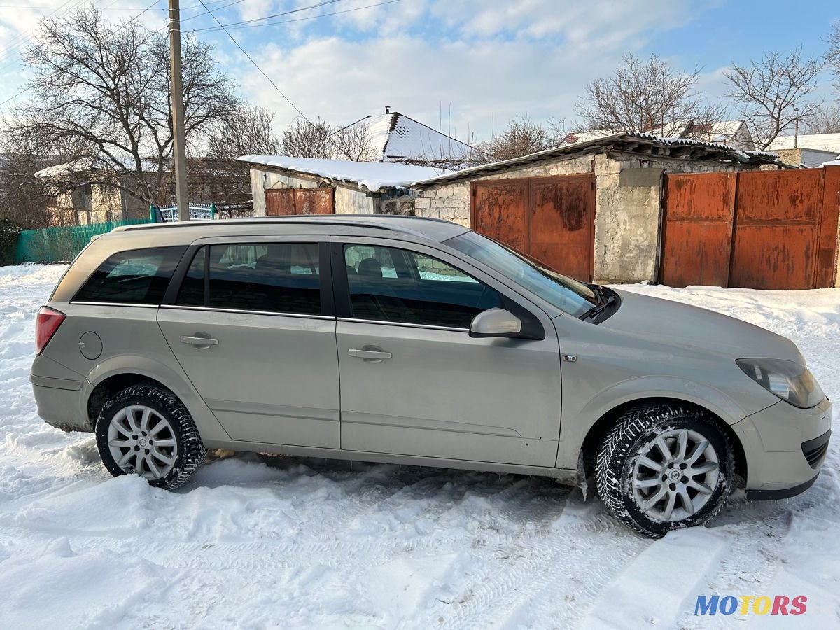 2006' Opel Astra photo #5