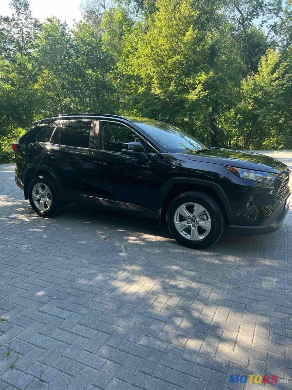 2020' Toyota RAV4 photo #4