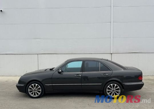1999' Mercedes-Benz E-Class photo #4