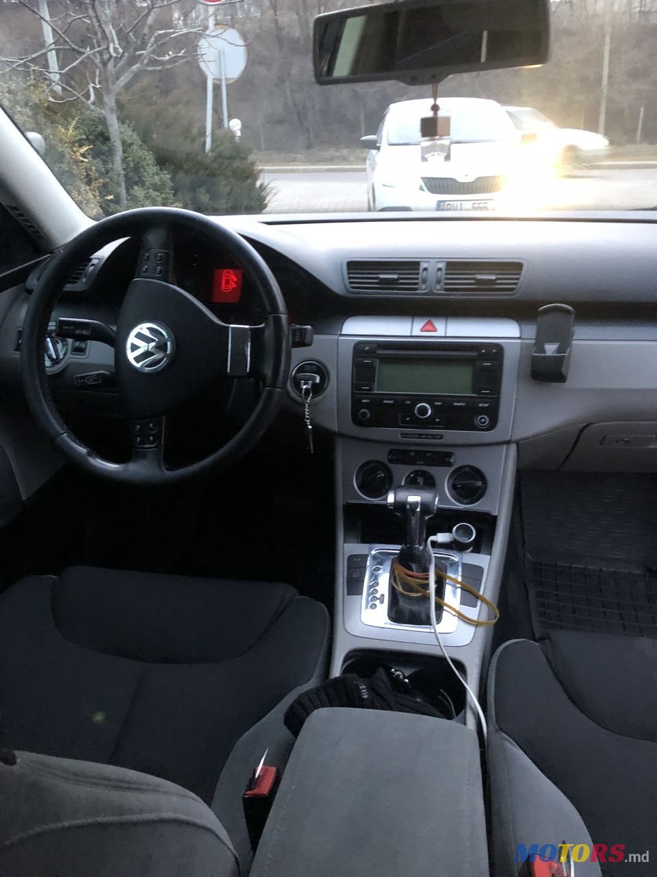 2006' Volkswagen Passat photo #4