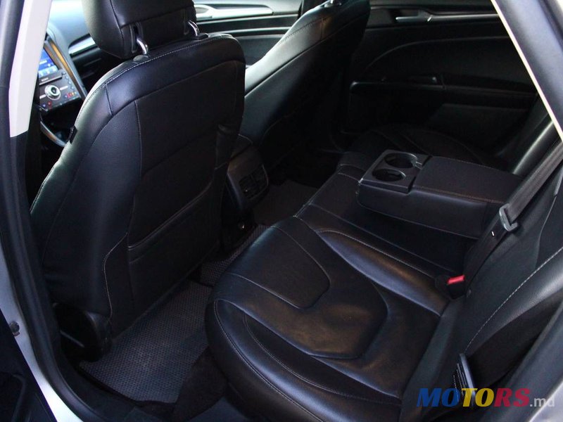 2020' Ford Fusion photo #5