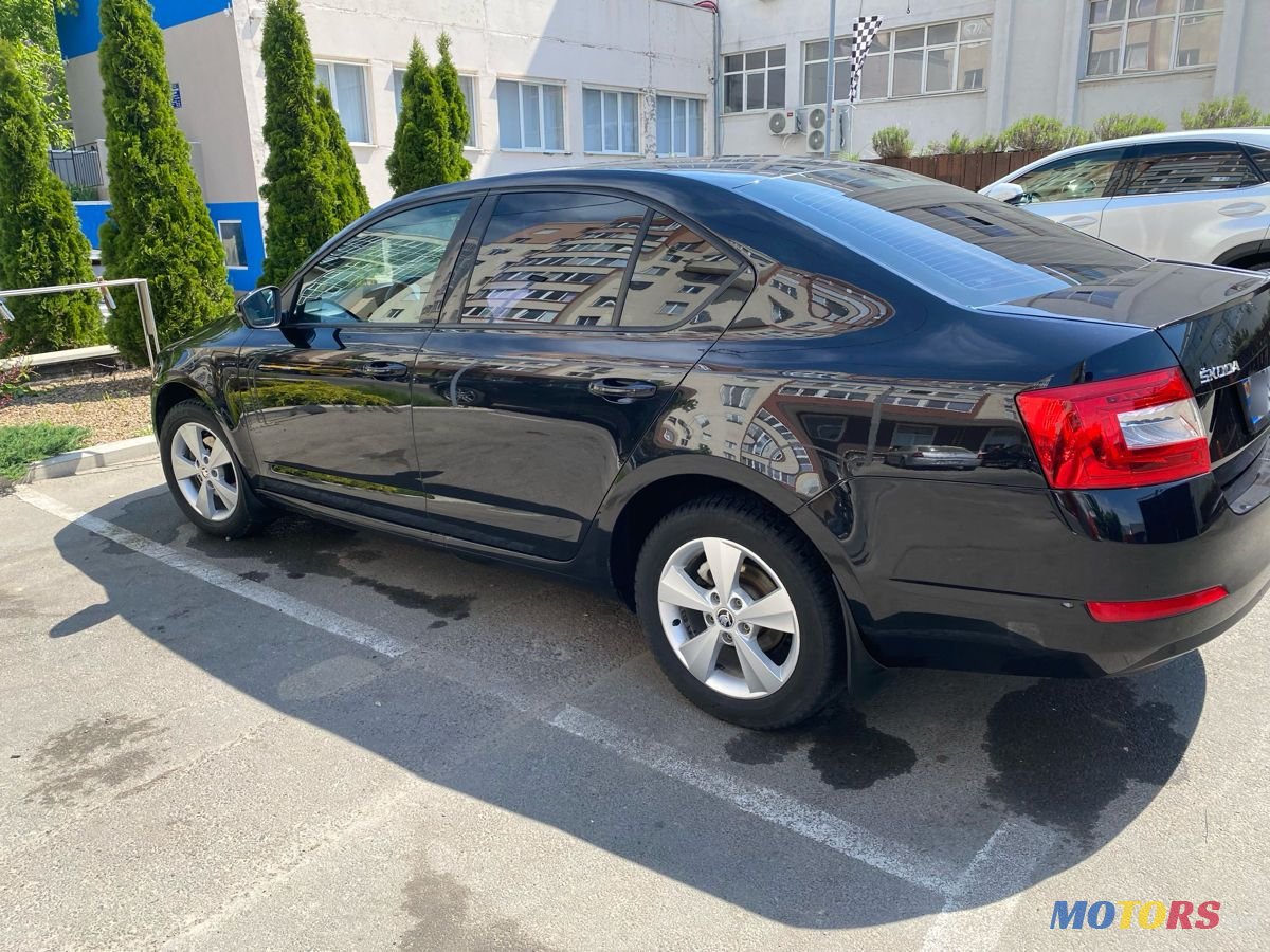 2013' Skoda Octavia photo #2