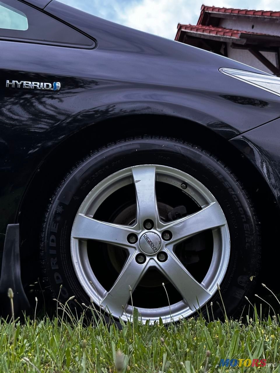 2013' Toyota Prius photo #5