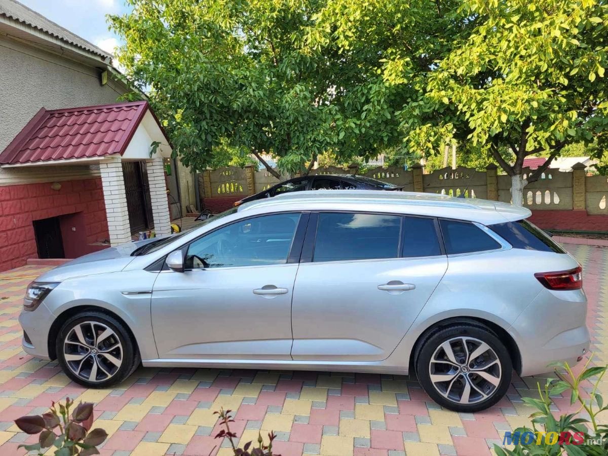 2016' Renault Megane photo #1