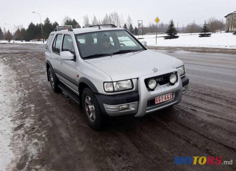 2001' Opel Frontera photo #2