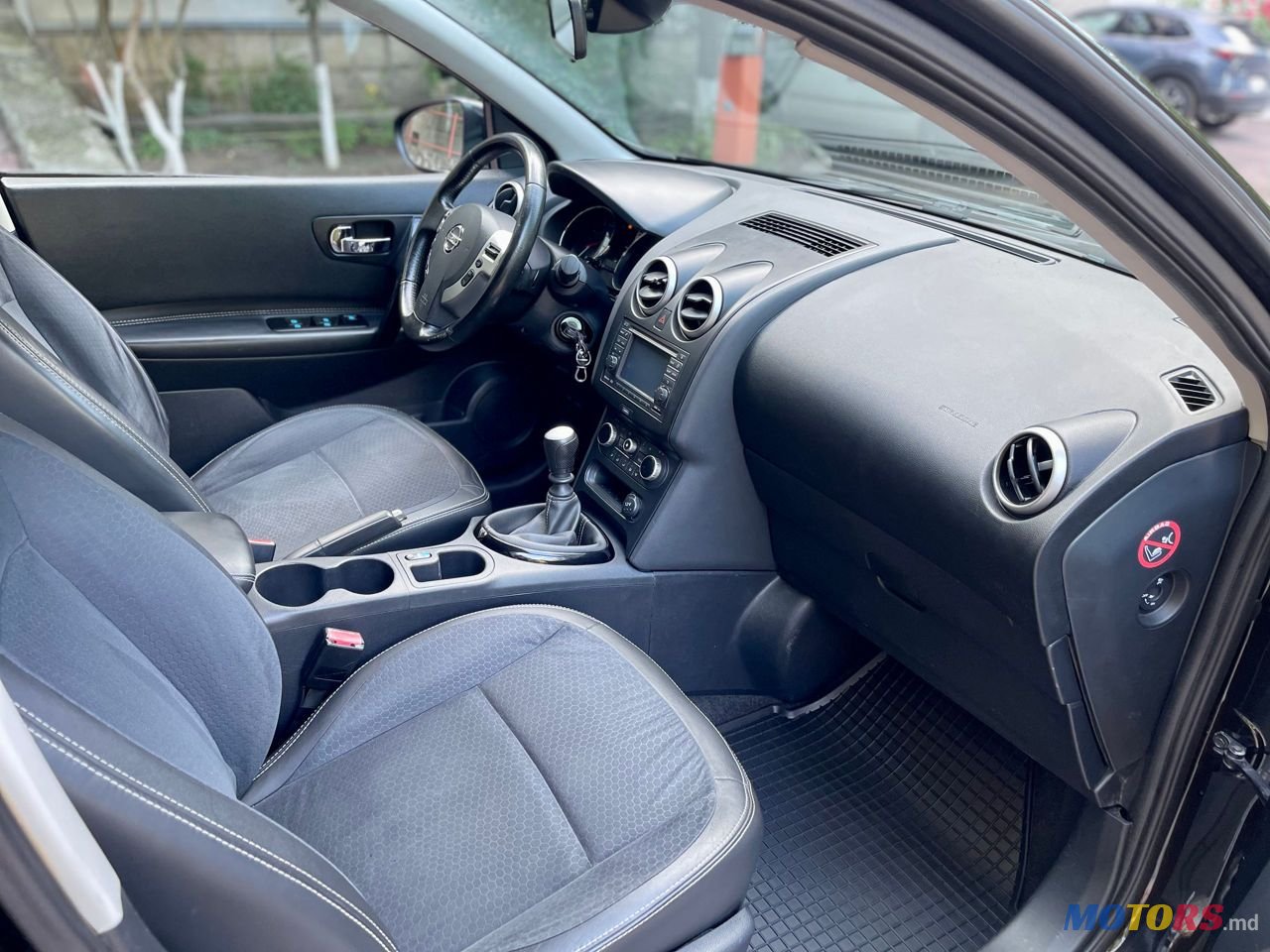 2013' Nissan Qashqai photo #6