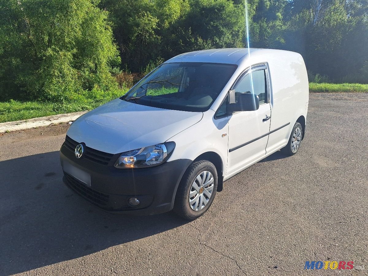 2013' Volkswagen Caddy photo #2