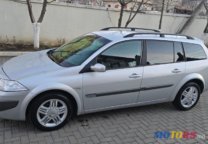 2007' Renault Megane photo #4
