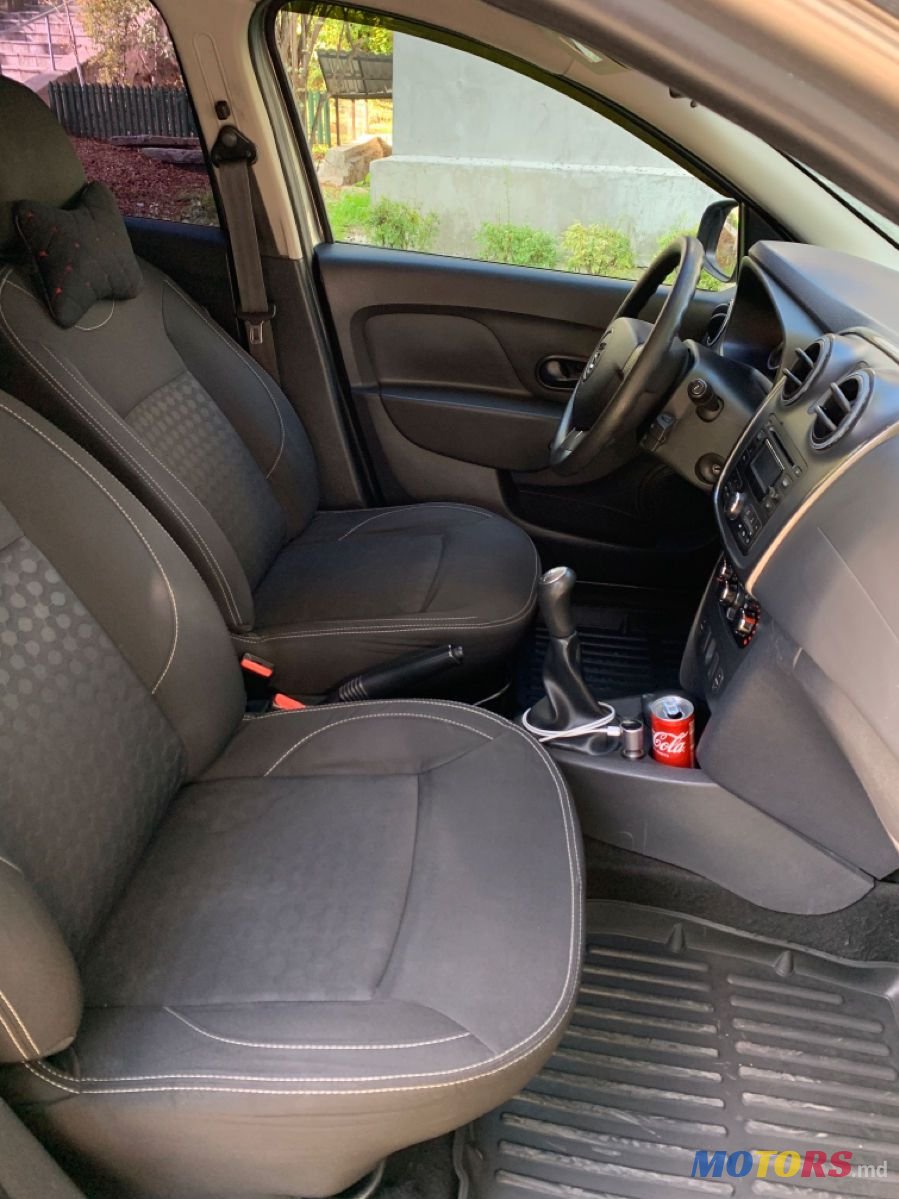 2013' Dacia Logan photo #4