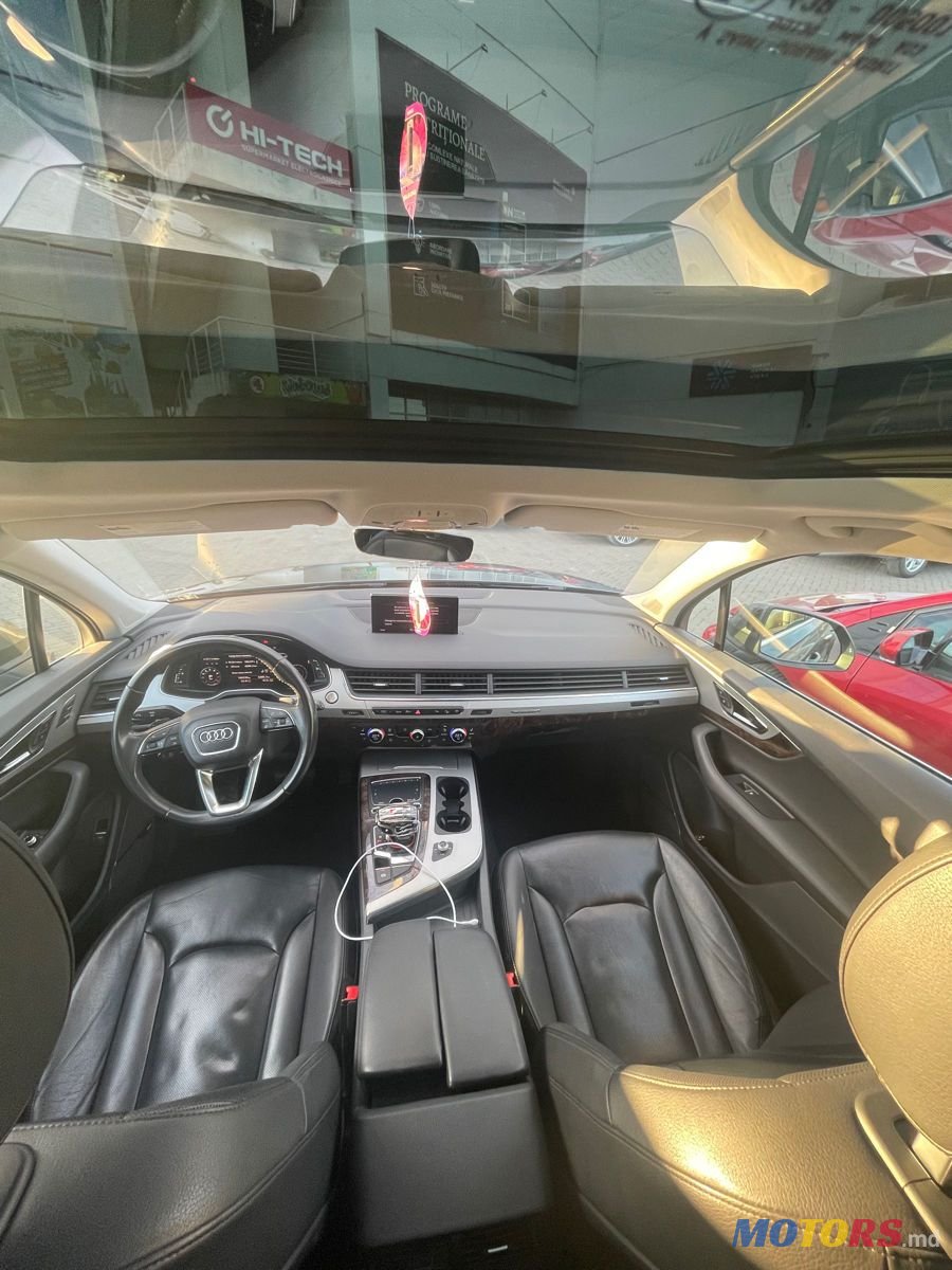 2018' Audi Q7 photo #6