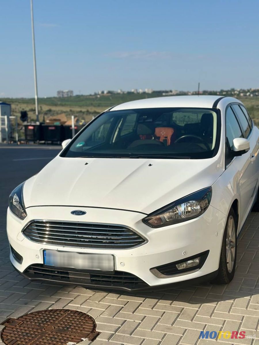 2017' Ford Focus photo #3