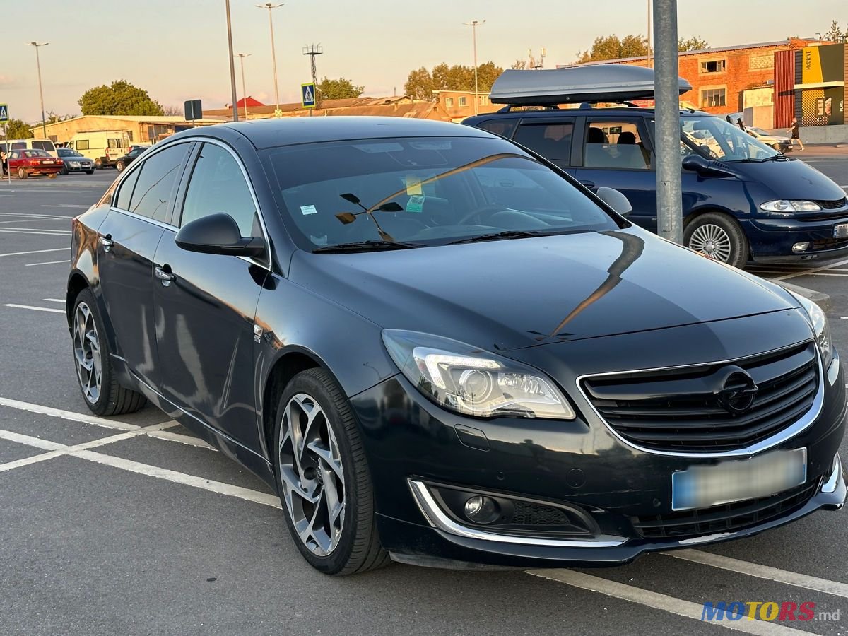 2016' Opel Insignia photo #5