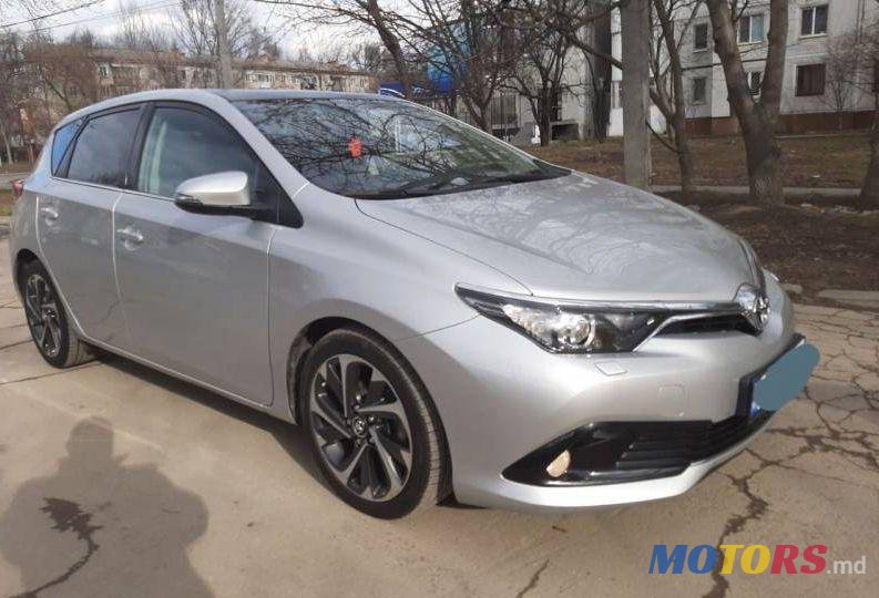 2017' Toyota Auris photo #1