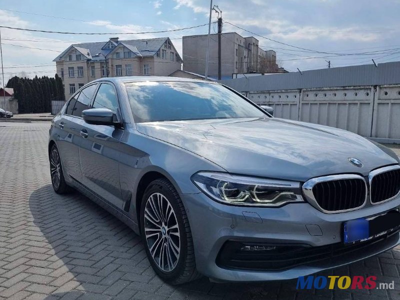 2018' BMW 5 Series photo #4