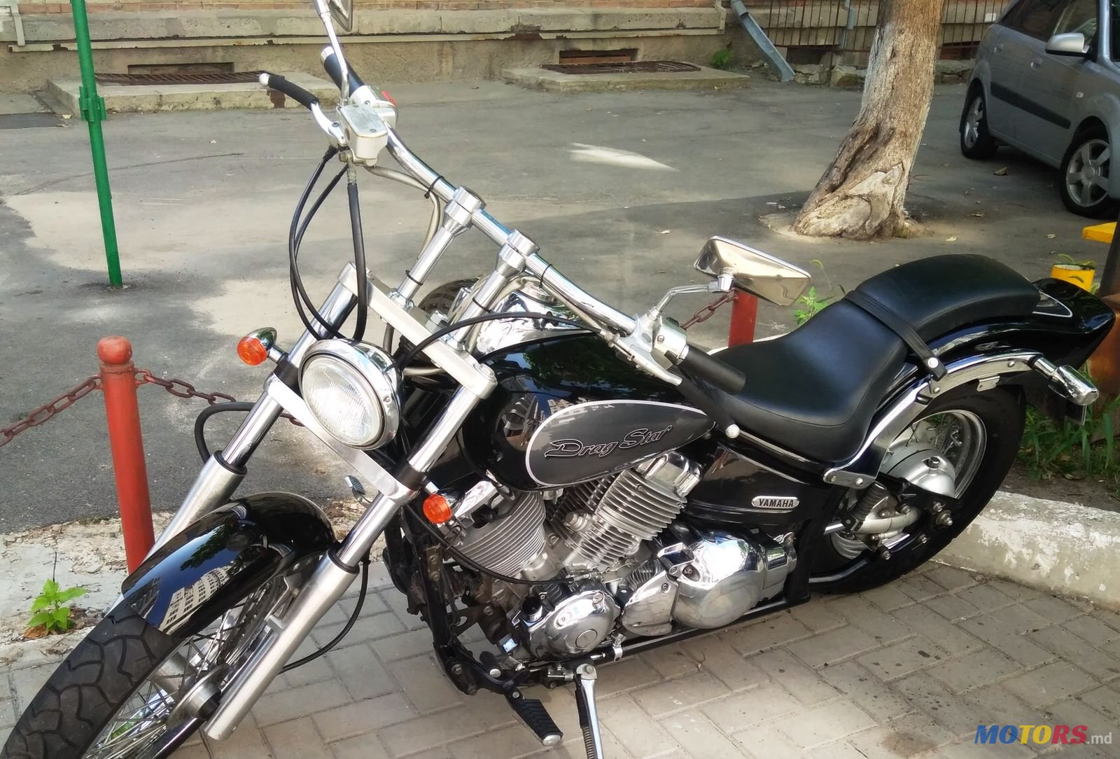 1998' Yamaha Dragstar photo #1