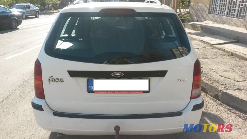 2003' Ford Focus photo #6