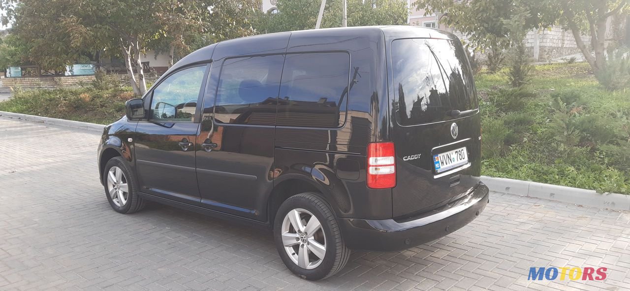 2012' Volkswagen Caddy photo #5