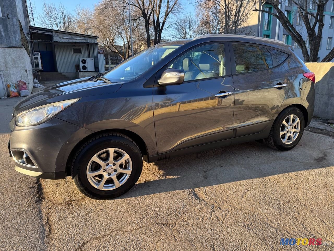 2010' Hyundai ix35 photo #2