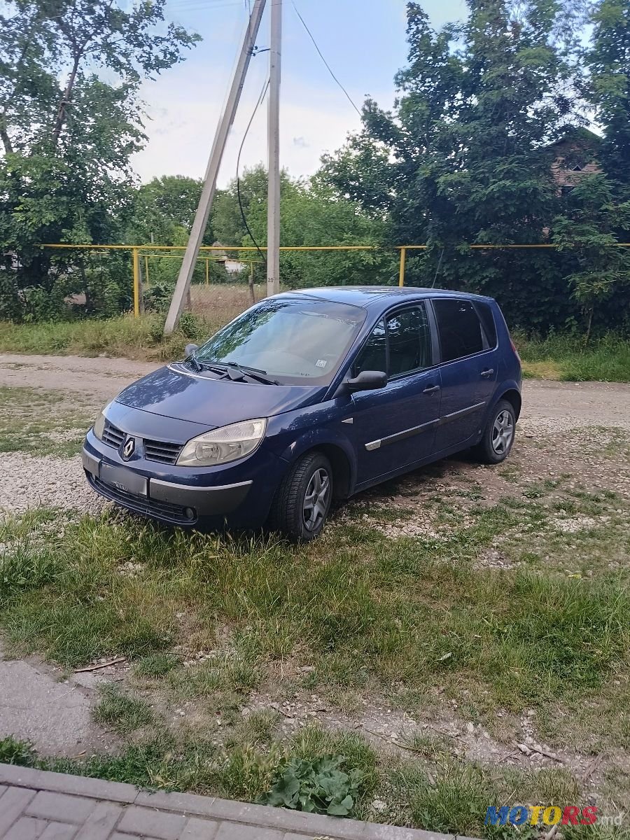 2005' Renault Scenic photo #1