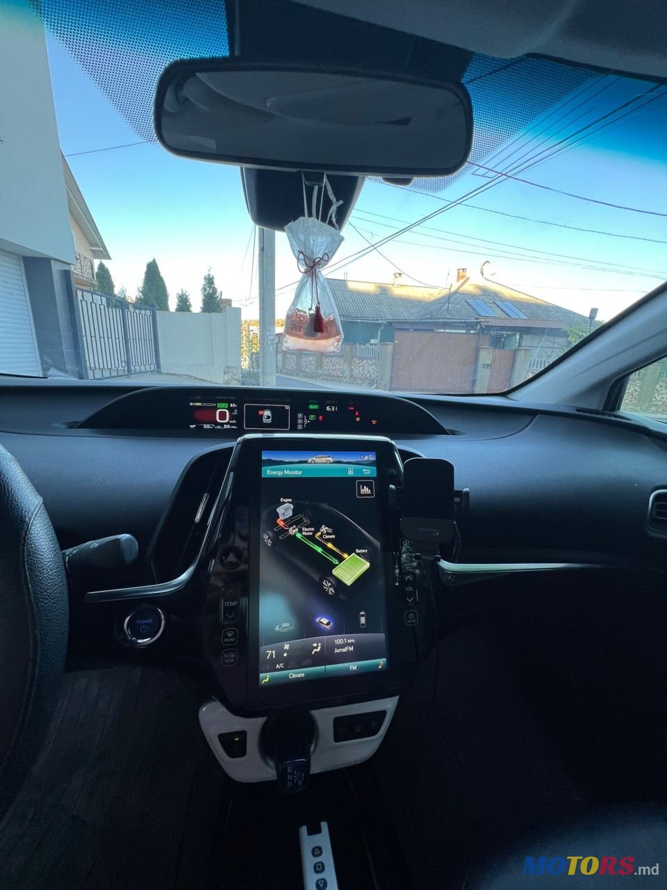 2018' Toyota Prius Prime photo #2