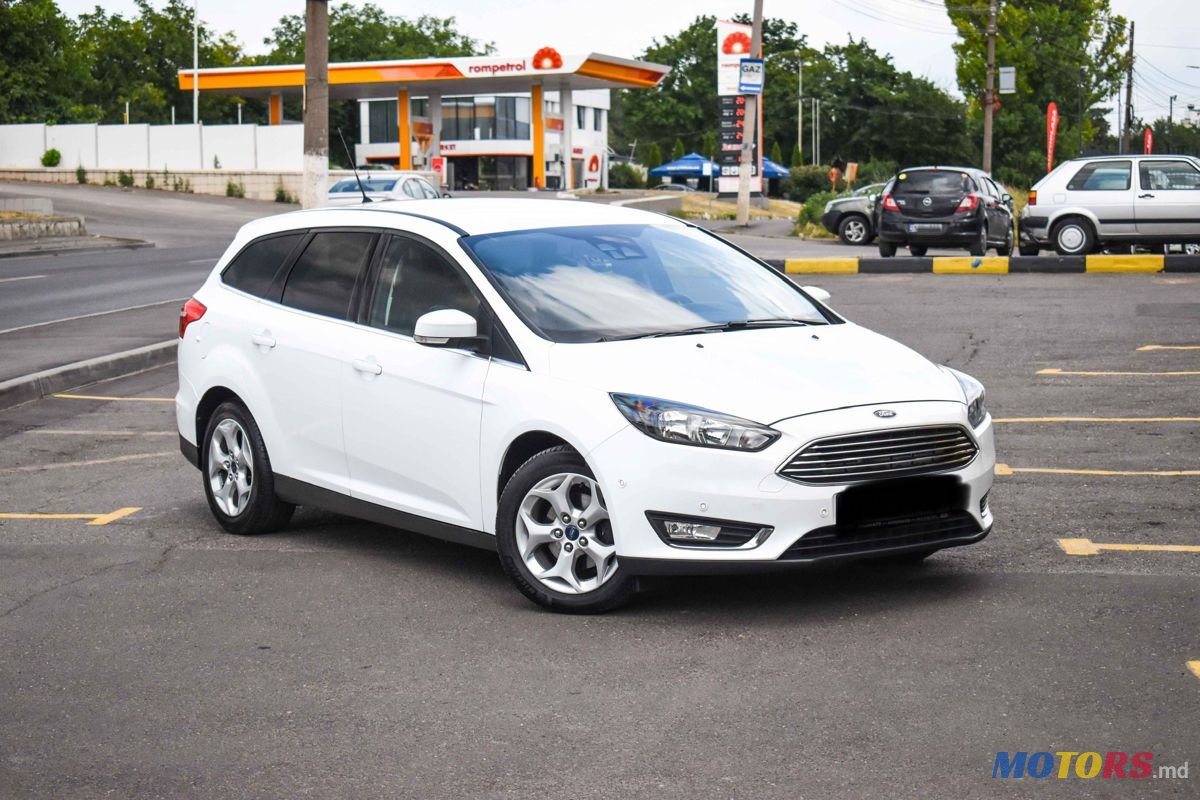 2015' Ford Focus photo #1