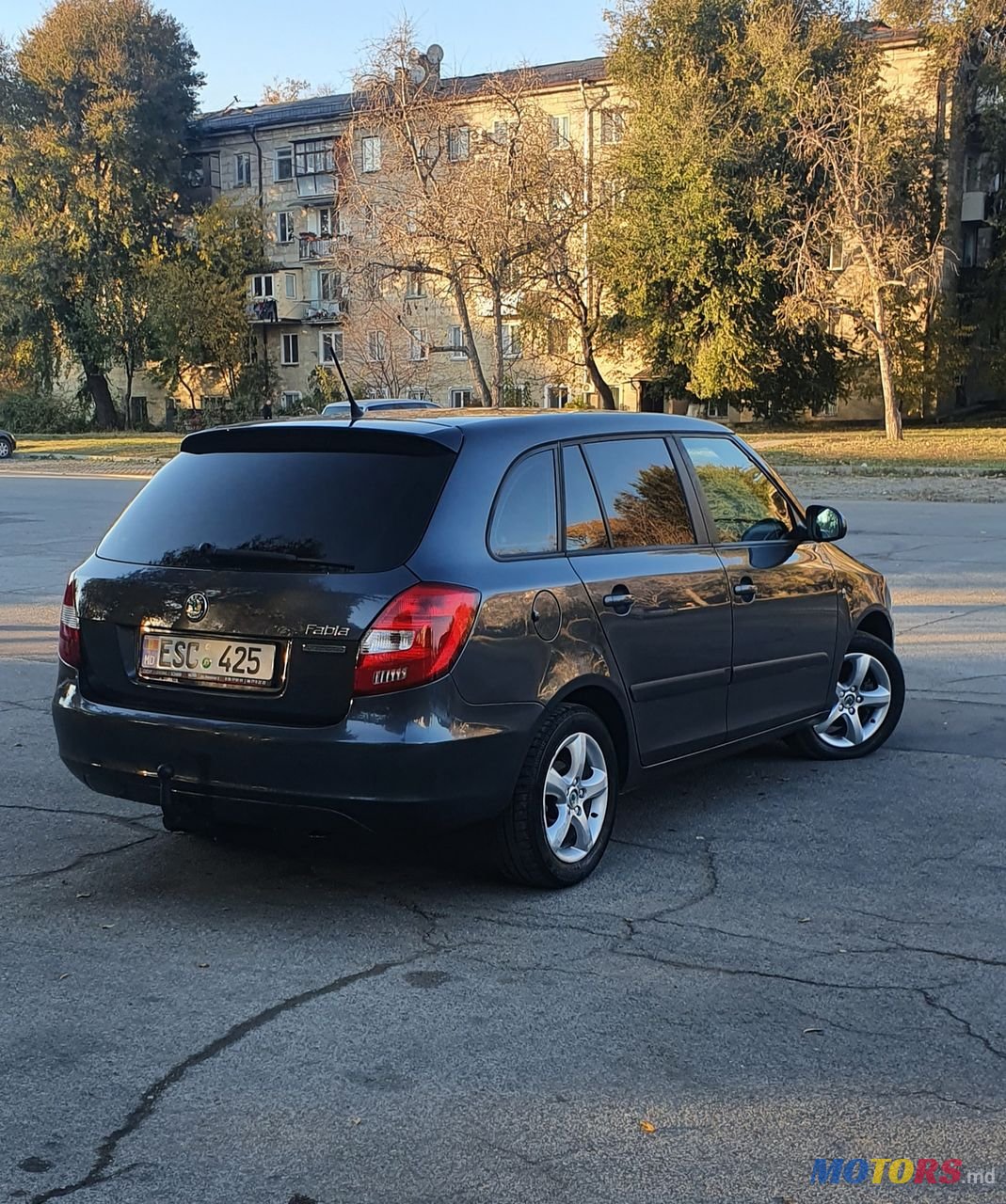 2012' Skoda Fabia photo #2