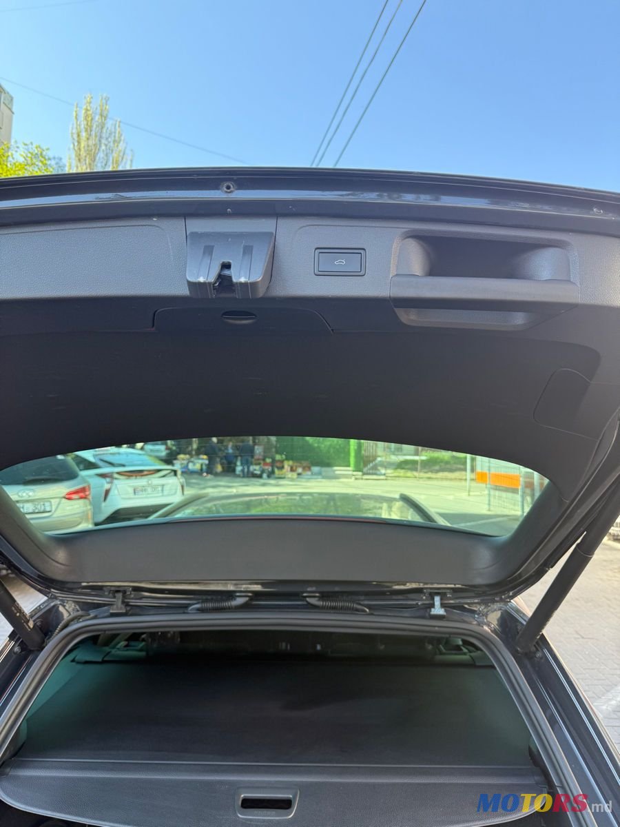 2021' Volkswagen Passat photo #4