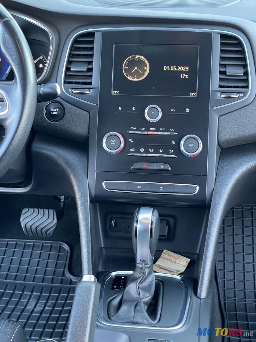 2017' Renault Megane photo #5