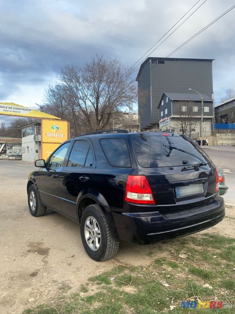 2004' Kia Sorento photo #5