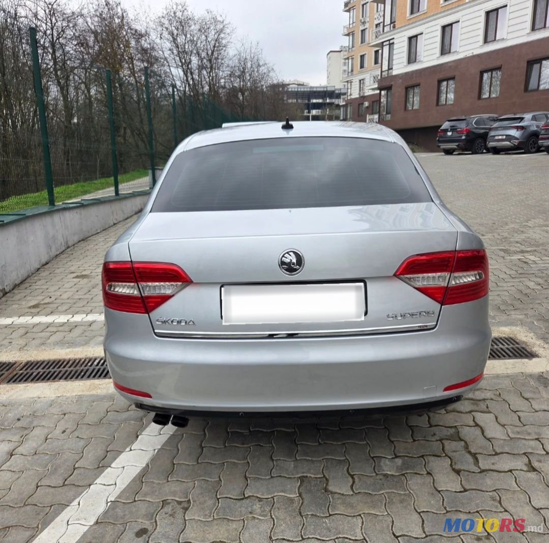 2015' Skoda Superb photo #6