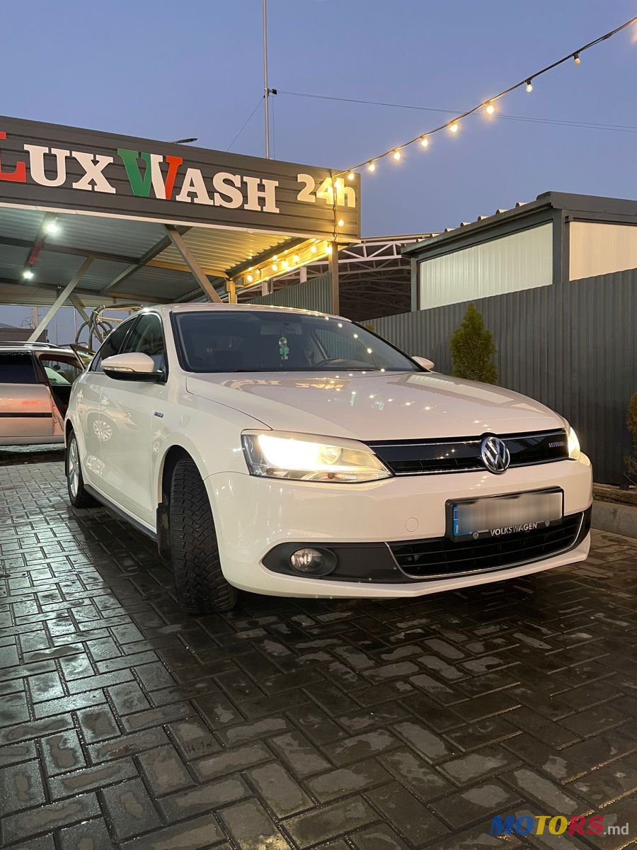 2013' Volkswagen Jetta photo #1