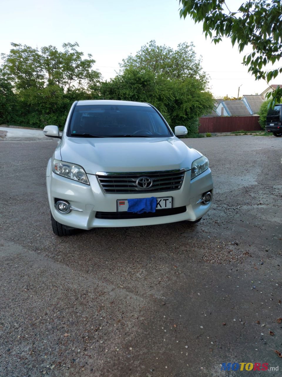 2011' Toyota RAV4 photo #1