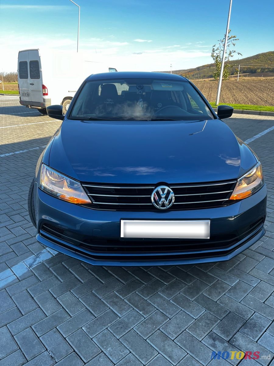 2016' Volkswagen Jetta photo #2