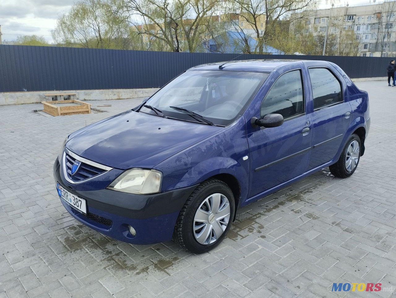 2007' Dacia Logan photo #1