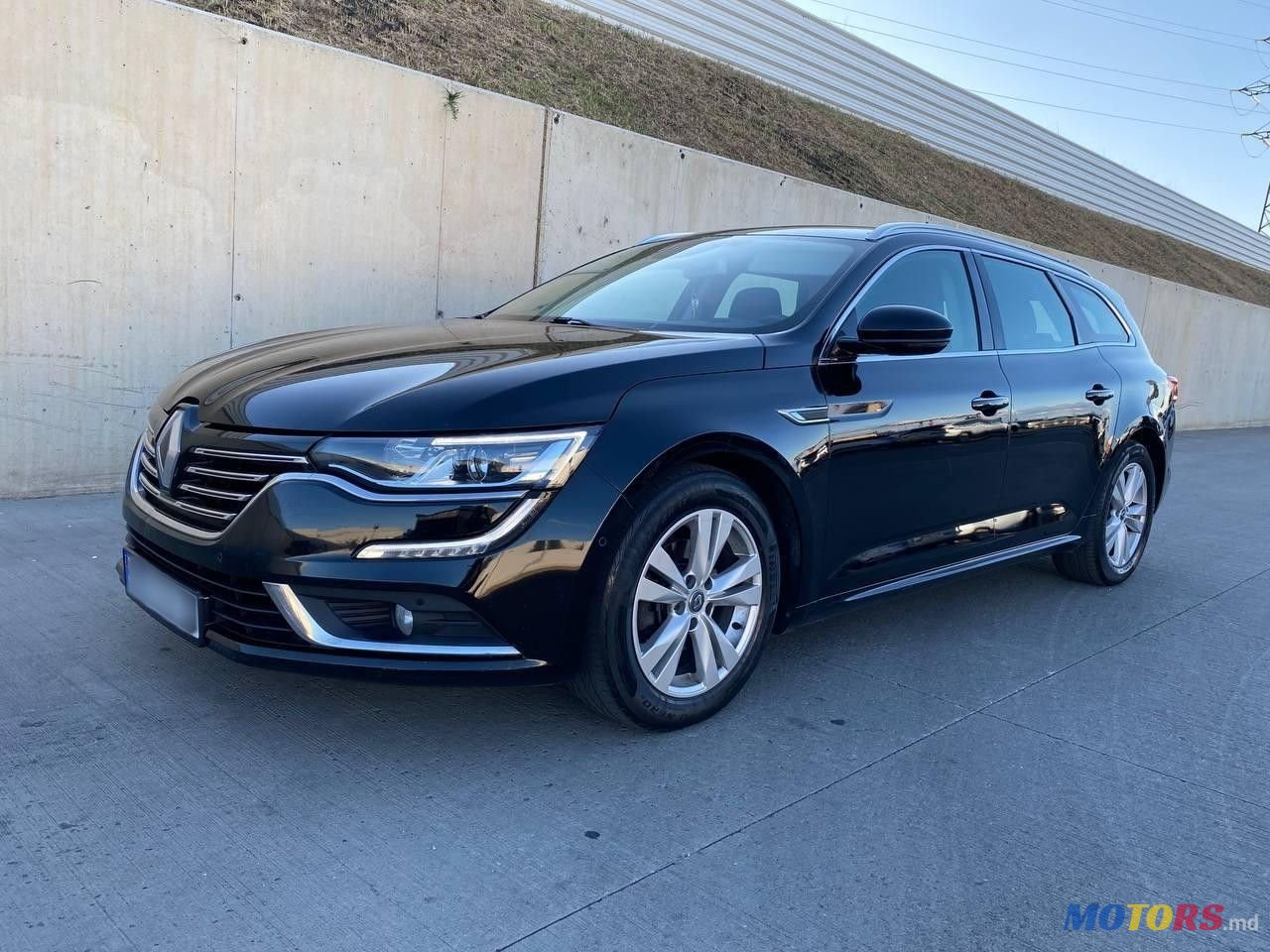 2017' Renault Talisman photo #2