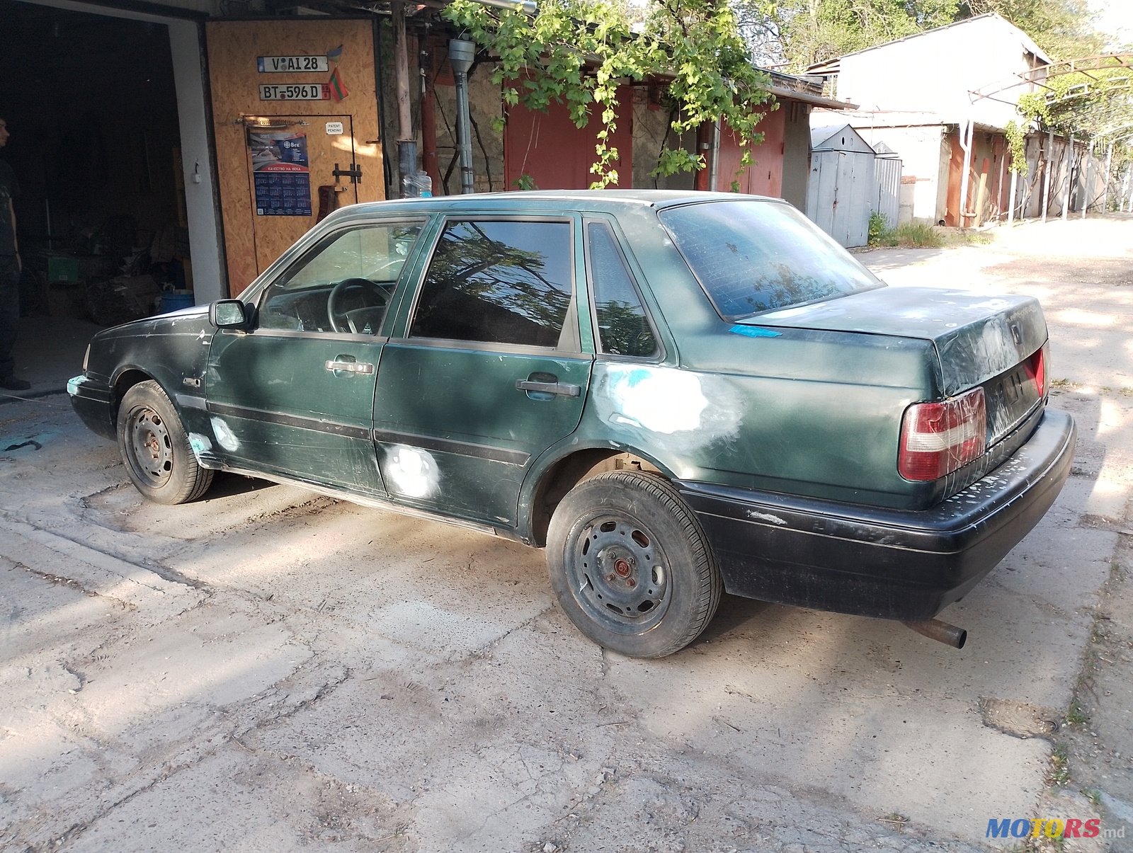 1992' Volvo 440 photo #2