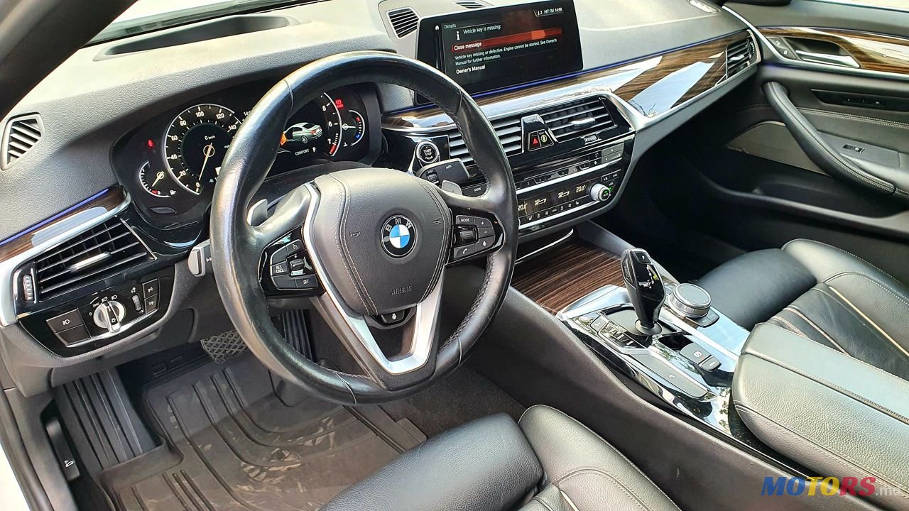 2018' BMW 5 Series photo #6