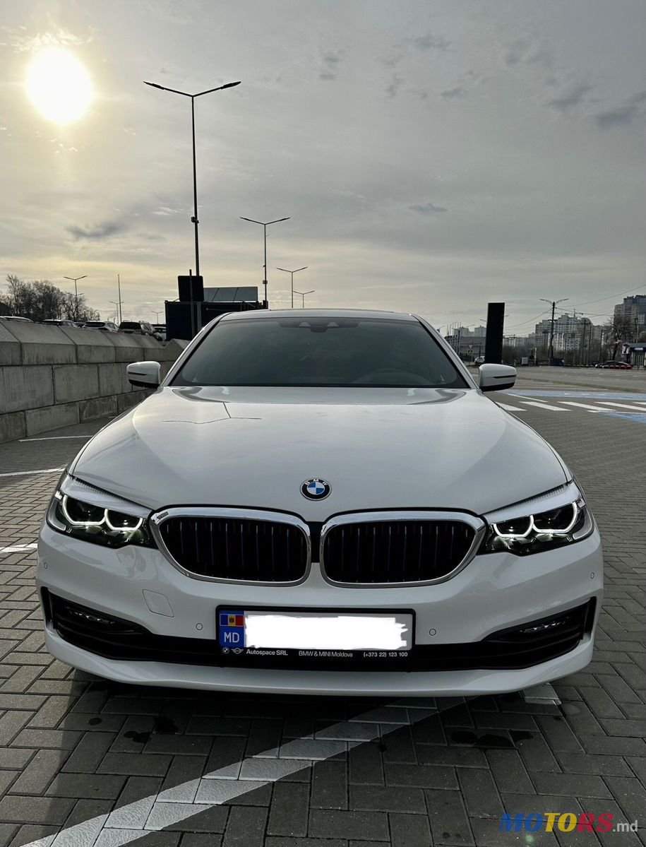 2018' BMW 5 Series photo #2