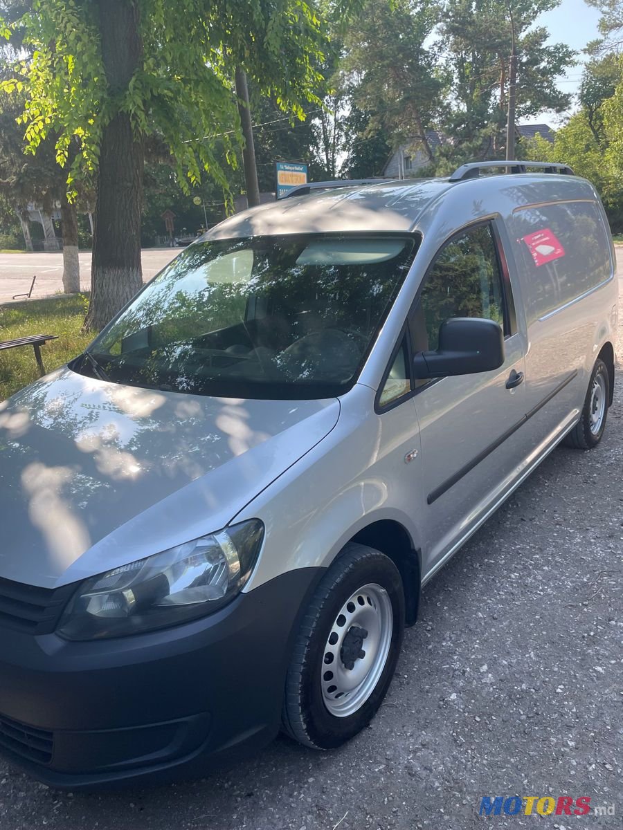 2013' Volkswagen Caddy photo #3