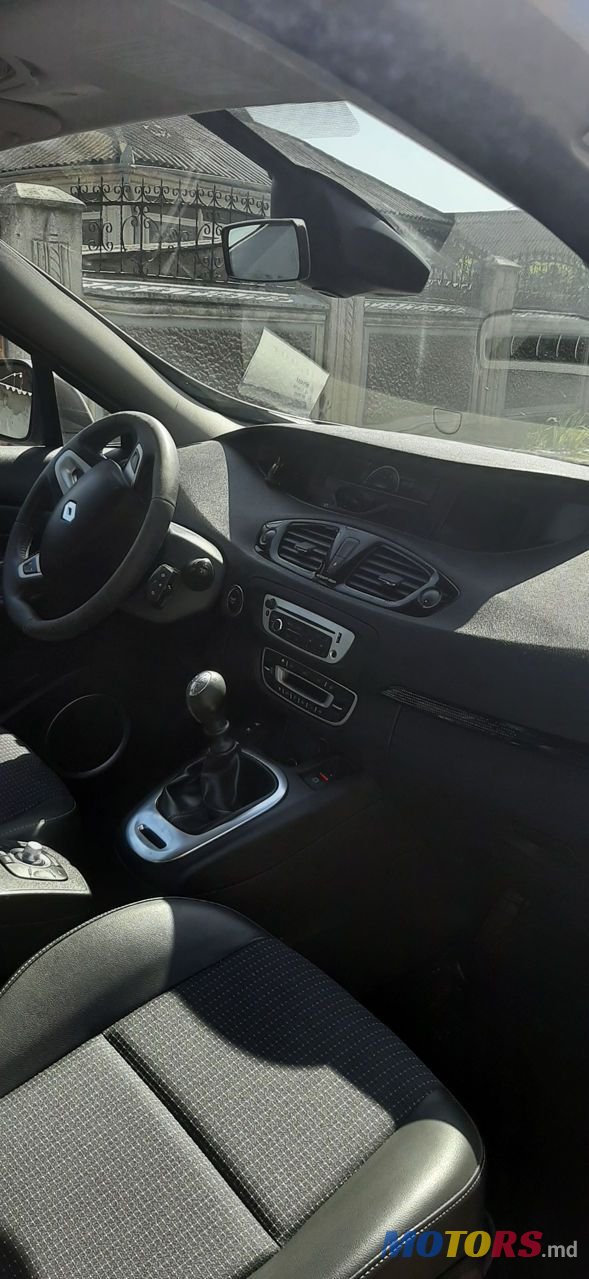 2016' Renault Grand Scenic photo #6