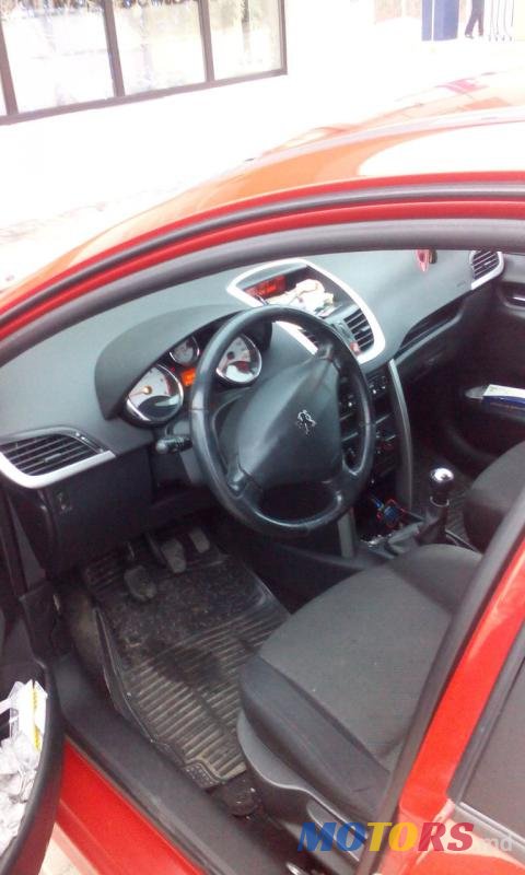 2007' Peugeot 207 photo #2