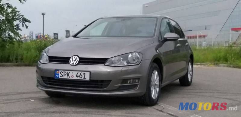 2013' Volkswagen Golf photo #1