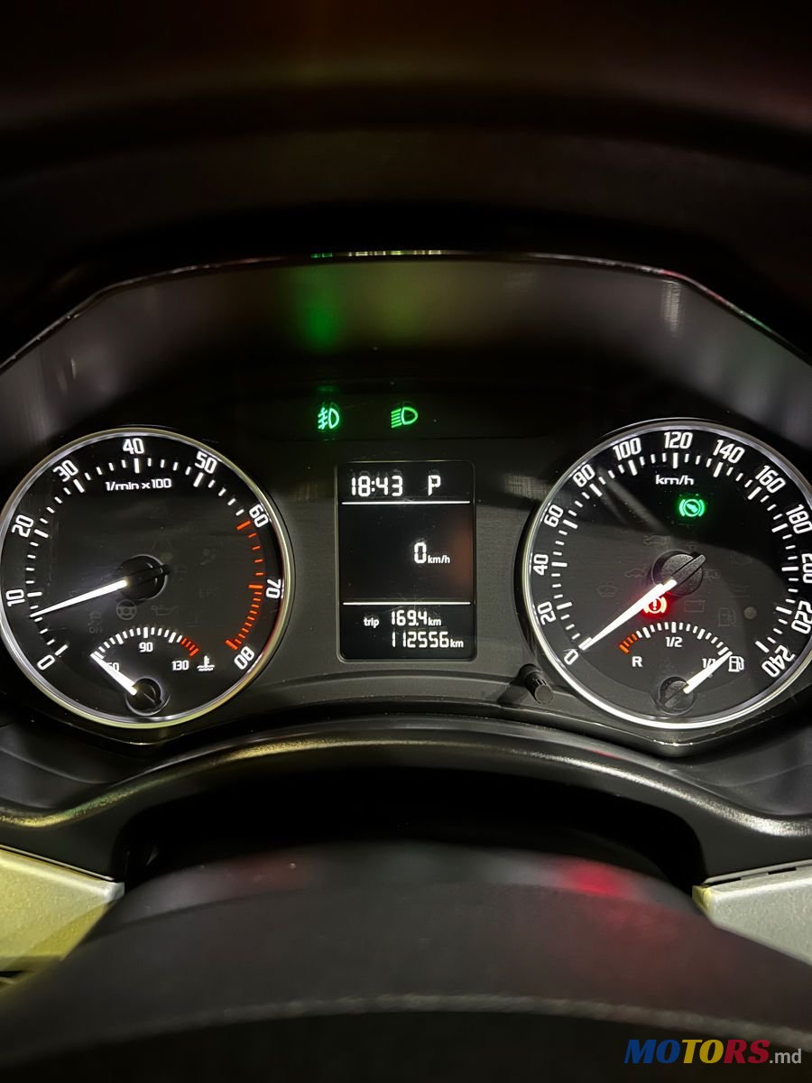 2011' Skoda Octavia photo #5